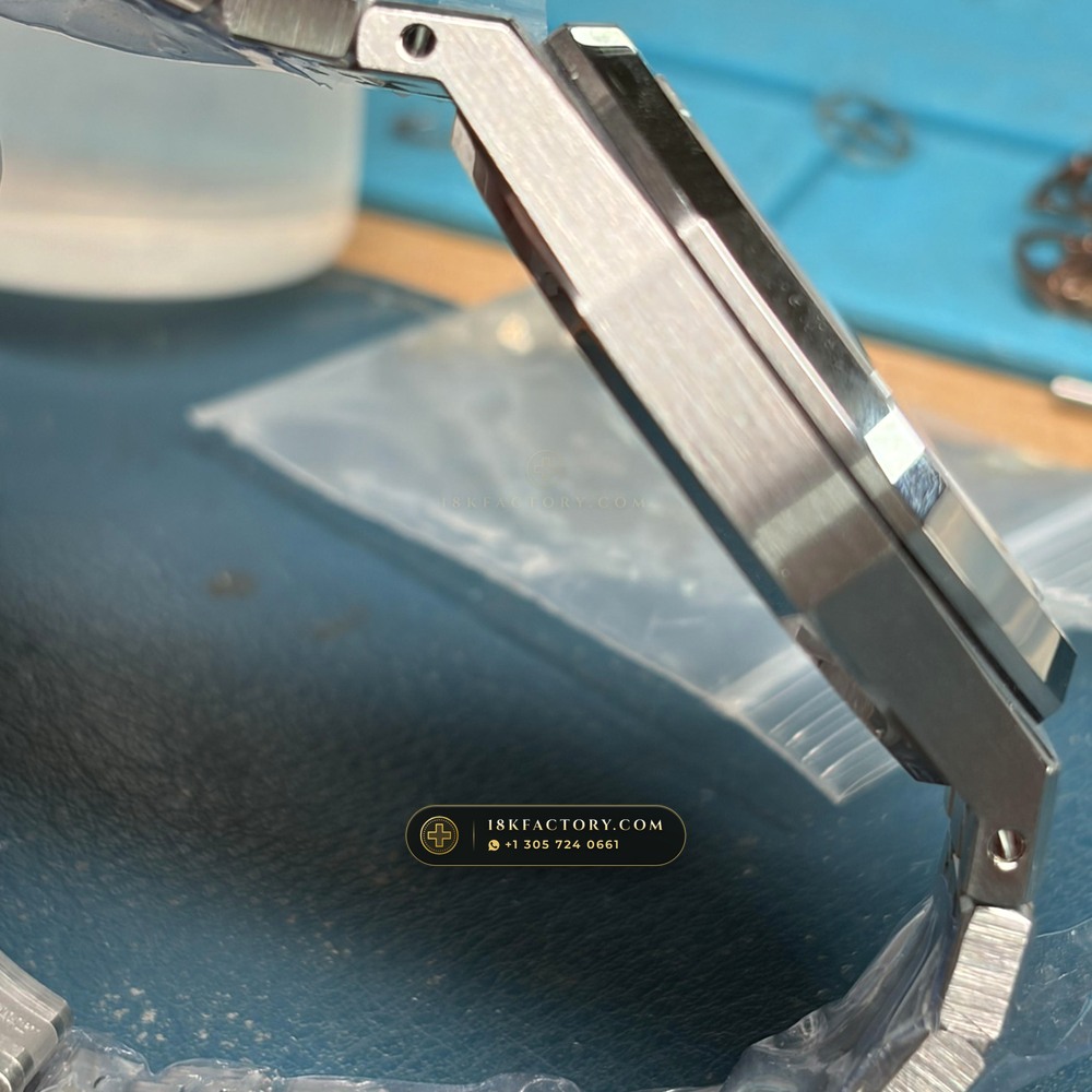 Audemars Piguet Royal Oak Double Balance Wheel Openworked 41mm Geneva Atelier Spec Ref. 15407ST.OO.1220ST.01 — XRF Certified Edition — Studio Gallery Plate X in 904L Stainless Steel Custom Architecture (162.4g Verified Mass, Audemars Piguet Cal. 3132 Dual-Balance Openworked)