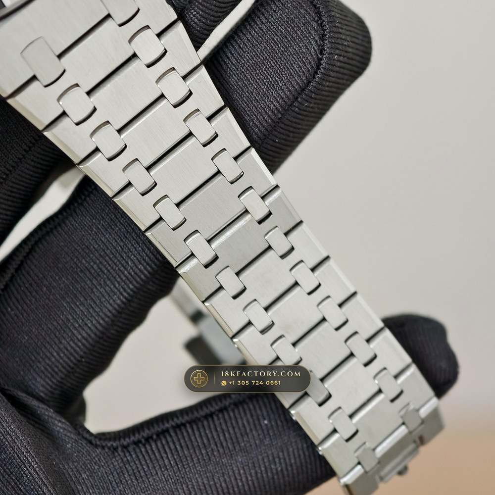 Audemars Piguet Royal Oak Selfwinding Chronograph 41mm Hand-Chamfered Bevel Spec Ref. 26240ST — XRF Certified Edition — Studio Gallery Plate VII in 904L Stainless Steel Custom Architecture (180.3g Verified Mass, Audemars Piguet Cal. 4401 Flyback Chronograph)