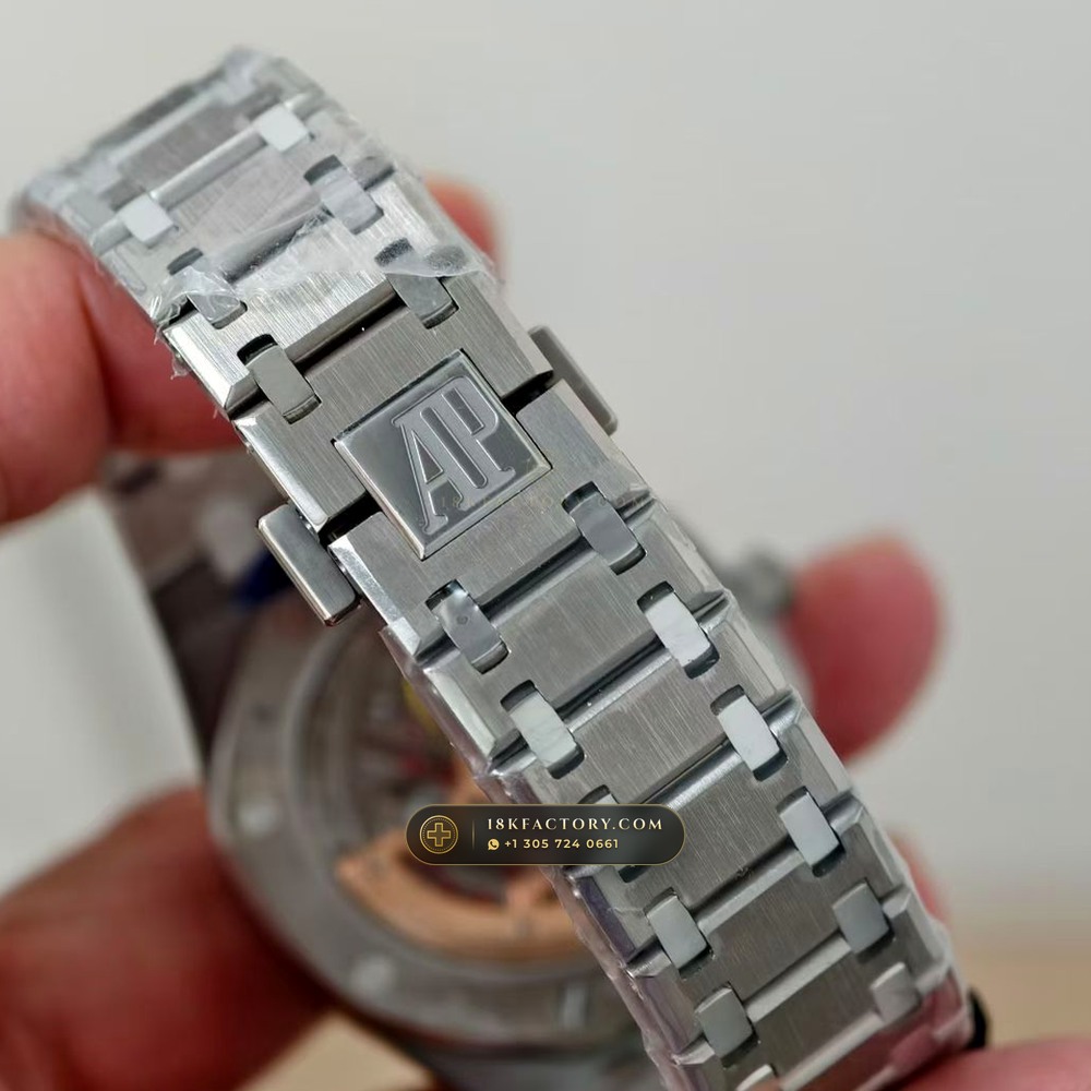 Audemars Piguet Royal Oak Jumbo Extra-Thin 39mm Geneva Atelier Spec Ref. 15202IP — XRF Certified Edition — Studio Gallery Plate X in 904L Stainless Steel Custom Architecture (94.1g Verified Mass, Audemars Piguet Cal. 2121 Ultra-Thin)