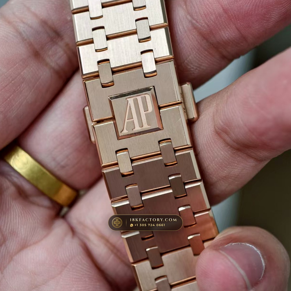 Audemars Piguet Royal Oak Selfwinding Chronograph 41mm 18K Rose Gold Deep Crystal Optics Ref. 26240OR — XRF Certified Edition — Studio Gallery Plate X in 18K Rose Gold Au750 (158.4g Verified Mass, Audemars Piguet Cal. 4401 Flyback Chronograph)