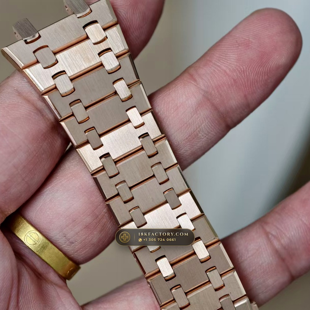 Audemars Piguet Royal Oak Selfwinding Chronograph 41mm 18K Rose Gold Deep Crystal Optics Ref. 26240OR — XRF Certified Edition — Studio Gallery Plate VIII in 18K Rose Gold Au750 (158.4g Verified Mass, Audemars Piguet Cal. 4401 Flyback Chronograph)