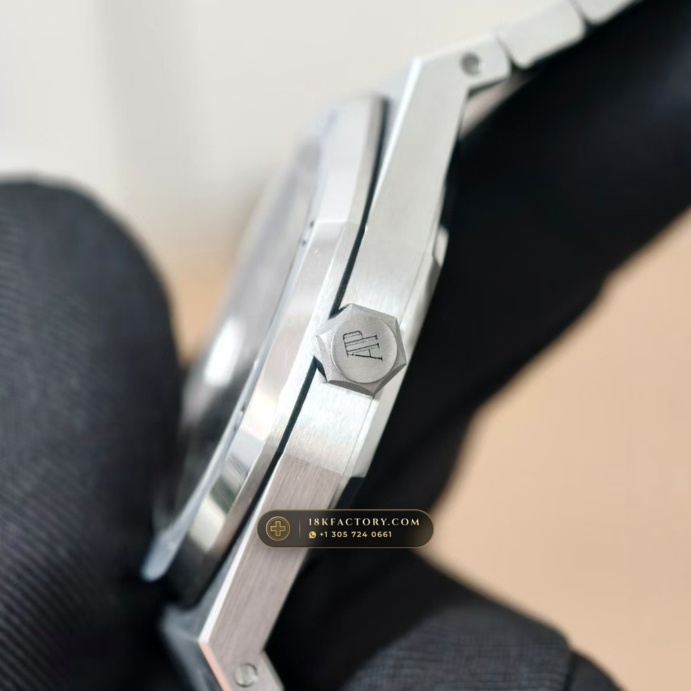 Audemars Piguet Royal Oak Selfwinding 41mm Ref. 15400ST — XRF Certified Edition — Studio Gallery Plate VII in 904L Stainless Steel Custom Architecture (166.8g Verified Mass, Audemars Piguet Cal. 3120 - 22K Gold Rotor)