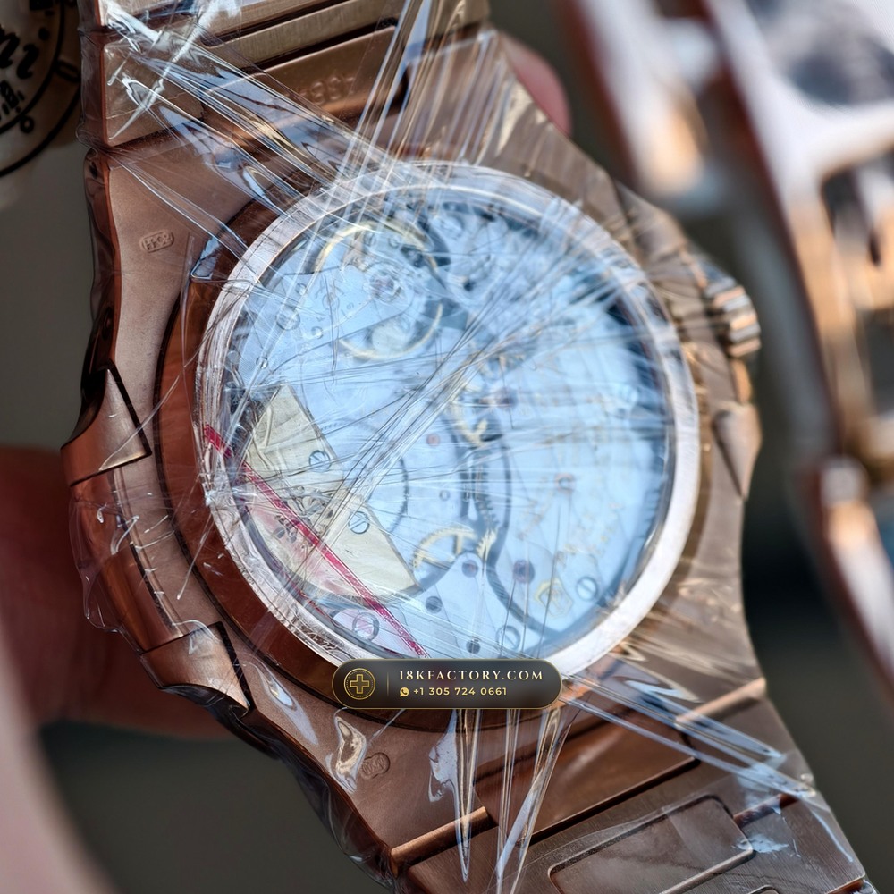 Patek Philippe Nautilus Moonphase & Power Reserve 18K Rose Gold Geneva Atelier Spec Ref. 5712/1R-001 — XRF Certified Edition — Studio Gallery Plate VIII in 18K Rose Gold Au750 (186.1g Verified Mass, Patek Philippe Cal. 240 PS IRM C LU - 22K Gold Micro-Rotor)