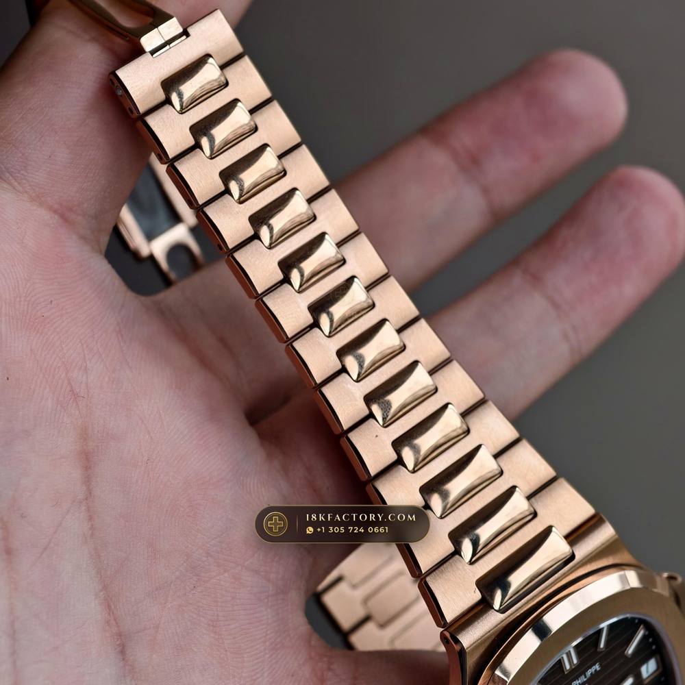 Patek Philippe Nautilus 40mm Graduated Chocolate Brown Dial 18K Rose Gold Ref. 5711/1R-001 — XRF Certified Edition — Studio Gallery Plate VIII in 18K Rose Gold Au750 (186.5g Verified Mass, Patek Philippe Cal. 26-330 S C / Cal. 324 S C - 21K Gold Rotor)