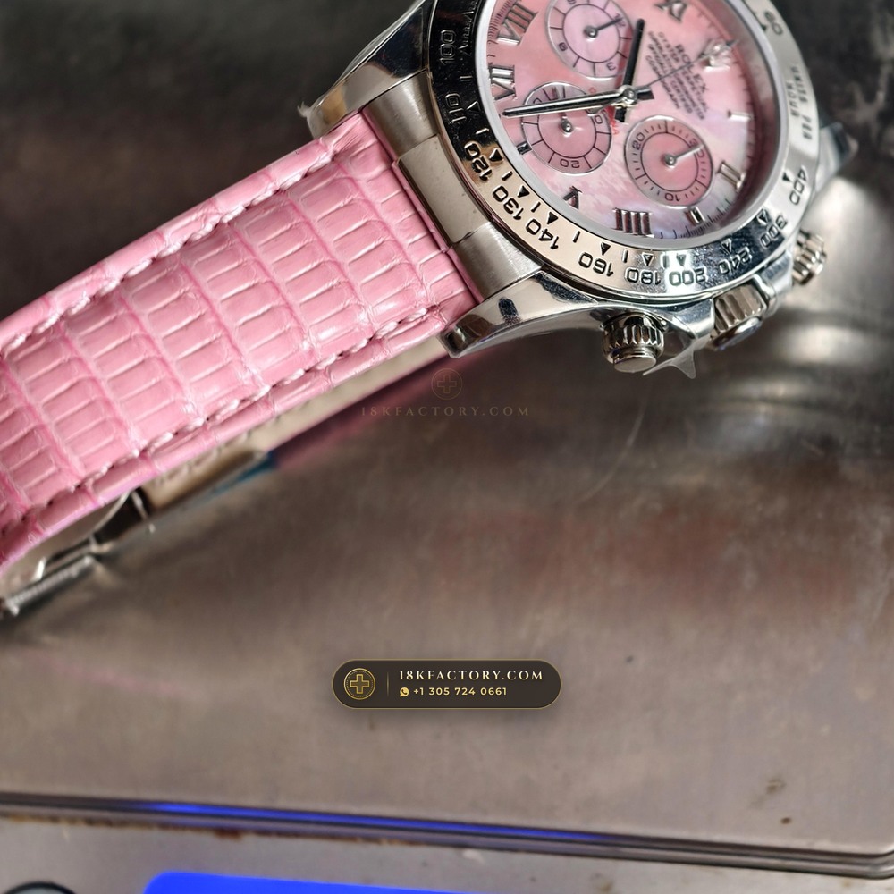 Rolex Cosmograph Daytona Beach Turquoise Blue Mother-of-Pearl 18K White Gold Ref. 116519 — XRF Certified Edition — Studio Gallery Plate X in 18K White Gold Au750 (138.7g Verified Mass, Rolex Manufacture Cal. 4130 - 72h Power Reserve)