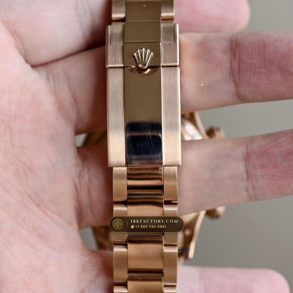 Rolex Cosmograph Daytona 18K Everose Gold Ref. 116505 — XRF Certified Edition — Studio Gallery Plate VIII in 18K Rose Gold Au750 (216.6g Verified Mass, Rolex Manufacture Cal. 4130 - 72h Power Reserve)