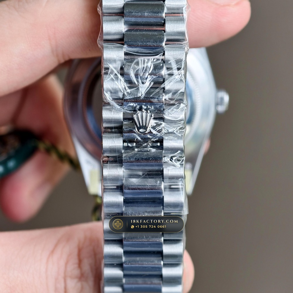 Rolex Day-Date 40 Baguette Emerald Bezel 950 Platinum Ref. 228396TEM — XRF Certified Edition — Studio Gallery Plate X in 950 Platinum Pt950 (280.7g Verified Mass, Rolex Manufacture Cal. 3255 - 70h Power Reserve)
