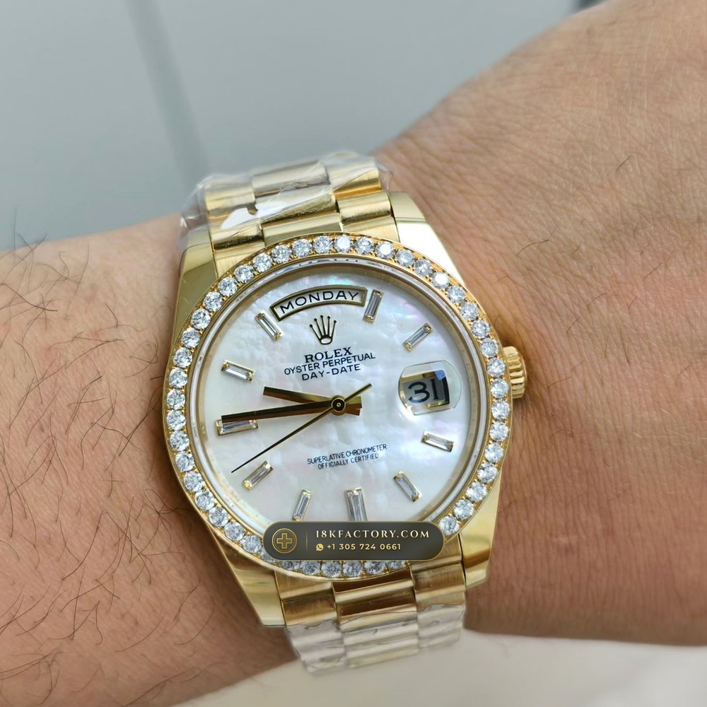 Rolex Day-Date 40 Iridescent Natural Mother-of-Pearl Dial Diamond-Set Bezel 18K Yellow Gold Ref. 228348RBR — XRF Certified Edition — Studio Gallery Plate VIII in 18K Yellow Gold Au750 (210.3g Verified Mass, Rolex Manufacture Cal. 3255 - 70h Power Reserve)