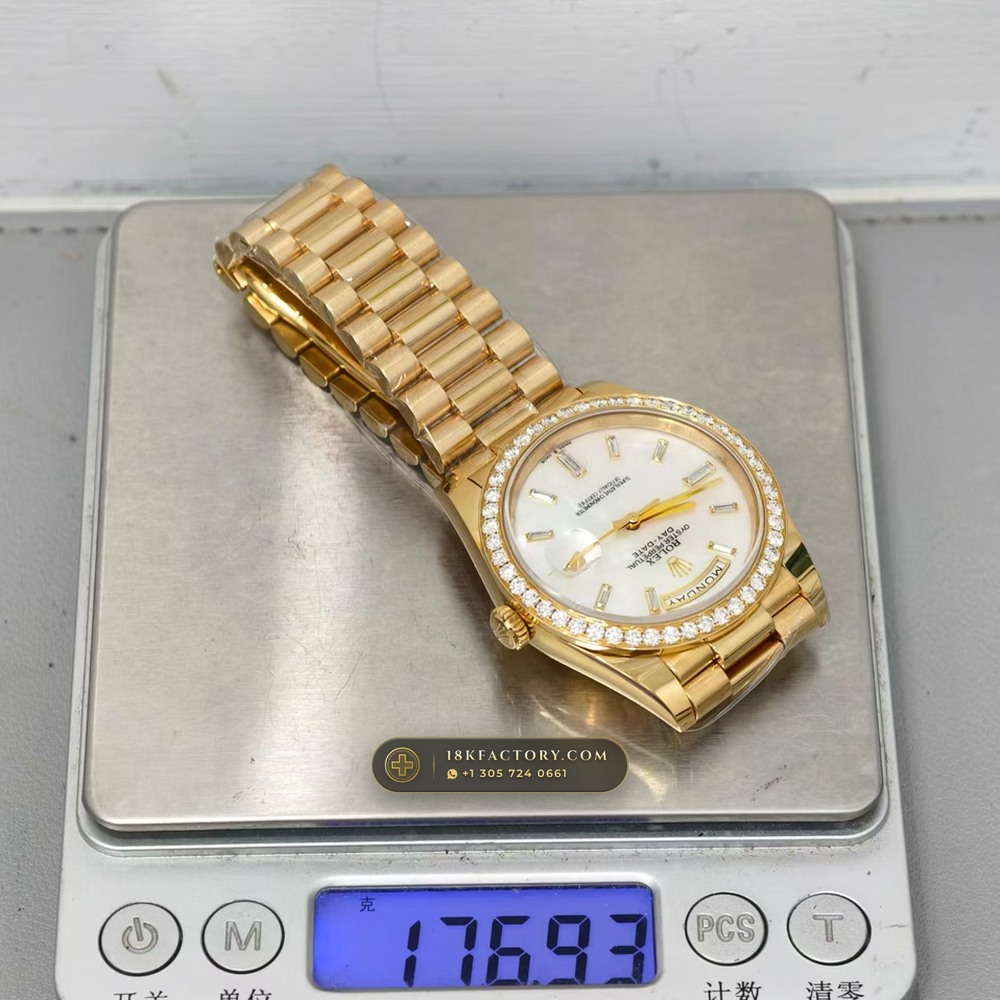 Rolex Day-Date 40 Iridescent Natural Mother-of-Pearl Dial Diamond-Set Bezel 18K Yellow Gold Ref. 228348RBR — XRF Certified Edition — Studio Gallery Plate IX in 18K Yellow Gold Au750 (210.3g Verified Mass, Rolex Manufacture Cal. 3255 - 70h Power Reserve)