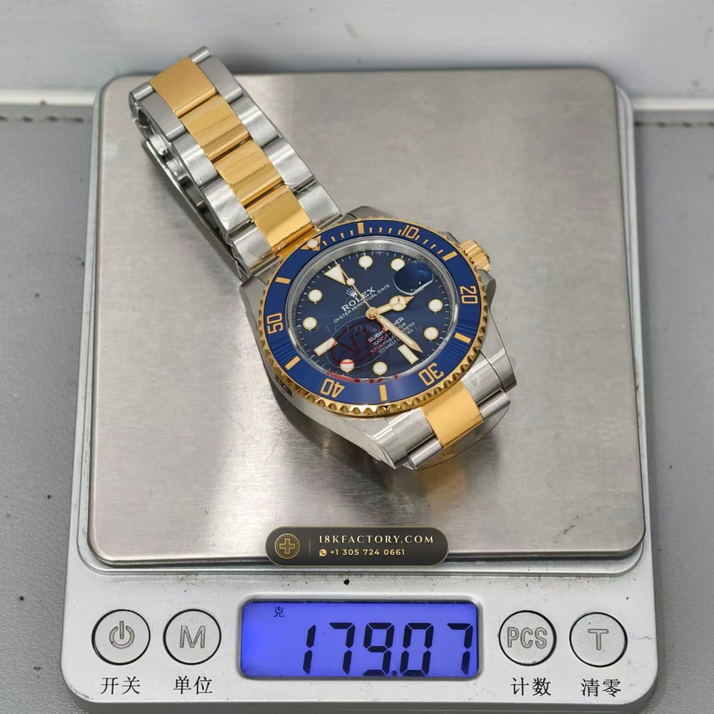 Rolex Submariner Date Geneva Atelier Spec Ref. 126613LB — XRF Certified Edition — Studio Gallery Plate IX in 18K Gold & 904L Oystersteel Rolesor (174.7g Verified Mass, Rolex Manufacture Cal. 3235 - 70h Power Reserve)