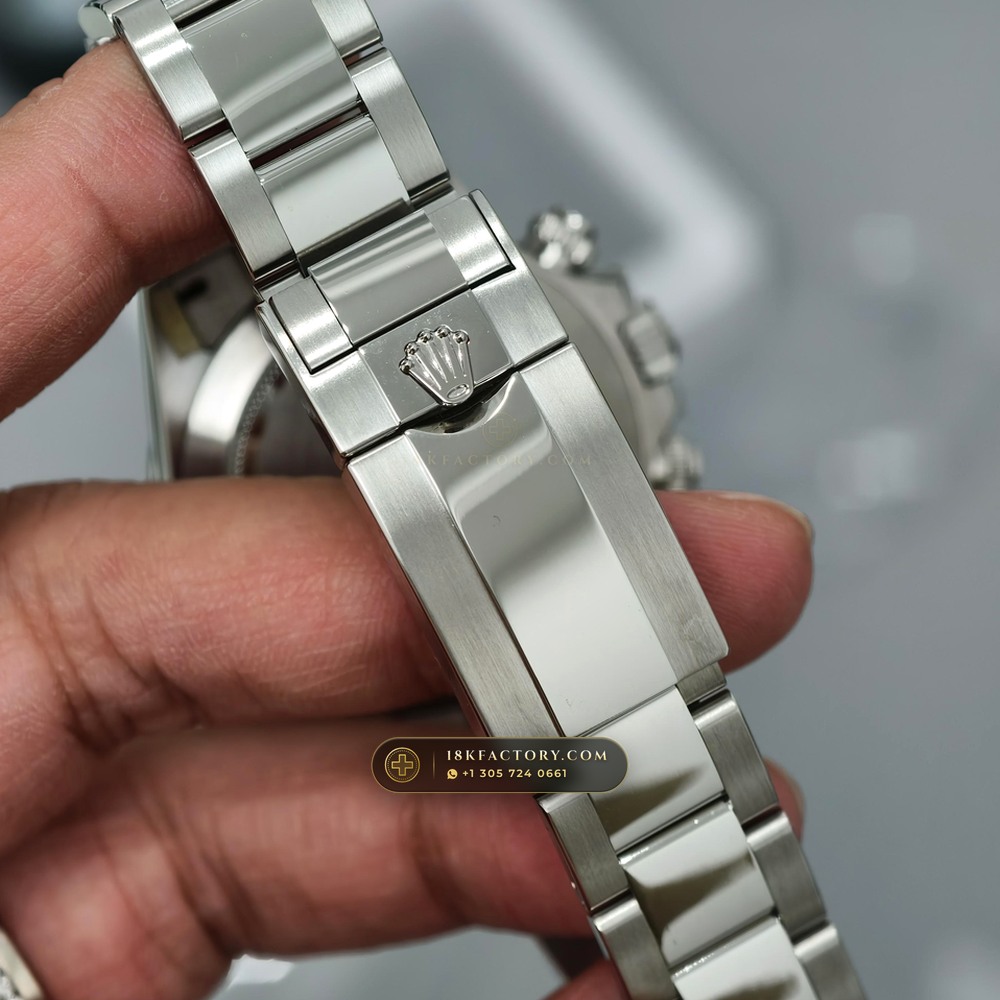 Rolex Cosmograph Daytona Geneva Atelier Spec Ref. 116520 — XRF Certified Edition — Studio Gallery Plate VII in 904L Stainless Steel Custom Architecture (143.4g Verified Mass, Rolex Manufacture Cal. 4130 - 72h Power Reserve)