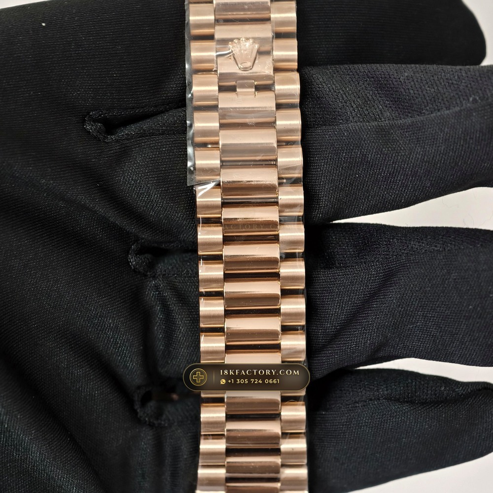 Rolex Day-Date 40 Eisenkiesel Natural Stone Dial 18K Everose Gold Ref. 228235 — XRF Certified Edition — Studio Gallery Plate VII in 18K Rose Gold Au750 (210.4g Verified Mass, Rolex Manufacture Cal. 3255 - 70h Power Reserve)