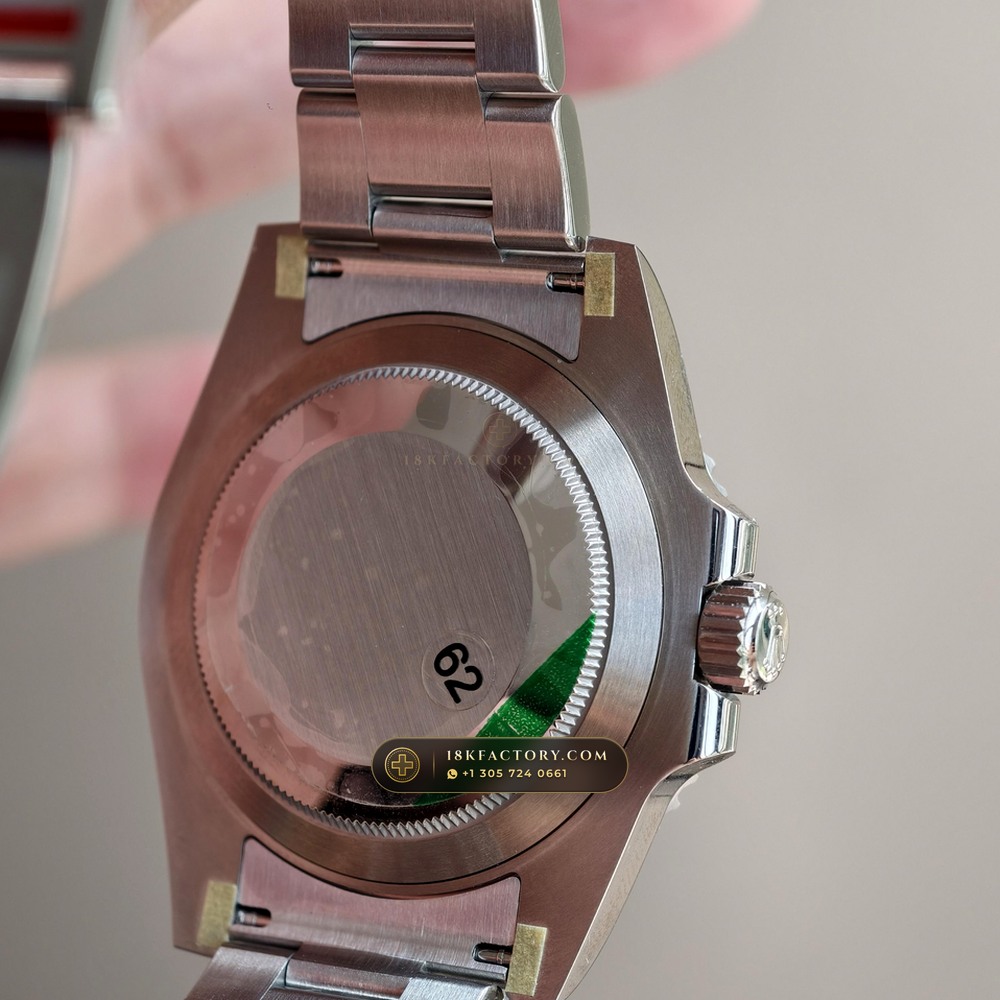 Rolex Submariner Date 41mm Custom Purple Ombre Dial Ref. 126610LN — XRF Certified Edition — Studio Gallery Plate VIII in 904L Stainless Steel Custom Architecture (156.7g Verified Mass, Rolex Manufacture Cal. 3235 - 70h Power Reserve)