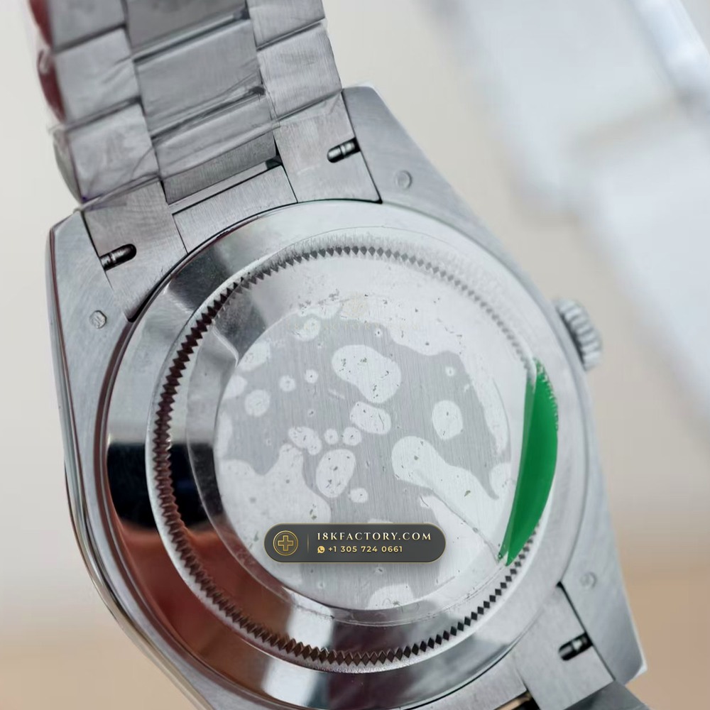 Rolex Day-Date 40 Tahitian Mother-of-Pearl Dial 18K White Gold Ref. 228239 — XRF Certified Edition — Studio Gallery Plate VII in 18K White Gold Au750 (210.3g Verified Mass, Rolex Manufacture Cal. 3255 - 70h Power Reserve)